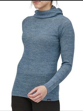 Patagonia Capilene Air Hoodie Merino Wool Blend, Women Medium
Stellar Blue/White